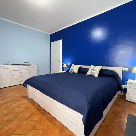 Appartamento Stefano's Guests House: 2 Bedrooms & Parking In *