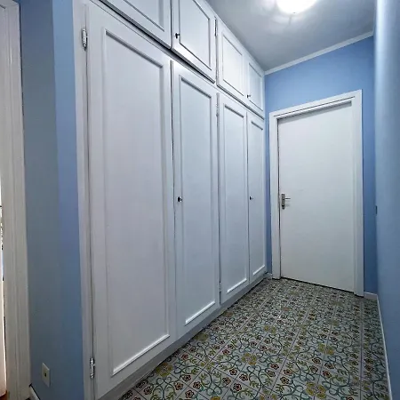 Appartamento Stefano's Guests House: 2 Bedrooms & Parking In Viareggio